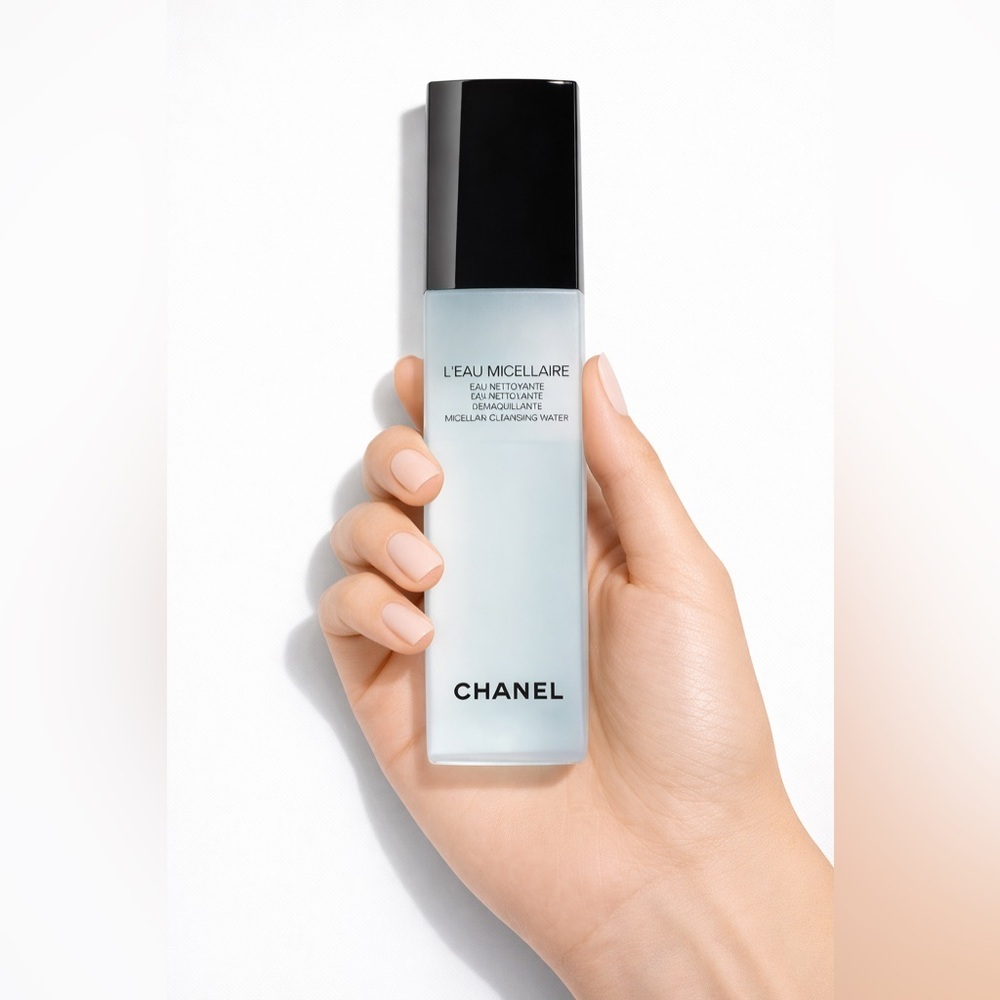 CHANEL L'Eau Micellaire Makeup Remover
